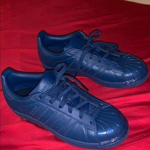 new navy blue adidas super star